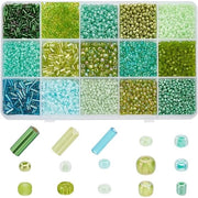 Set di Rocailles in Vetro 6178 pezzi - Rocailles in Vetro Sferici 2-4 mm - Buis di Kralen 4-6x2 mm - Serie Verde - Progetti Manuali - Facile da Combinare