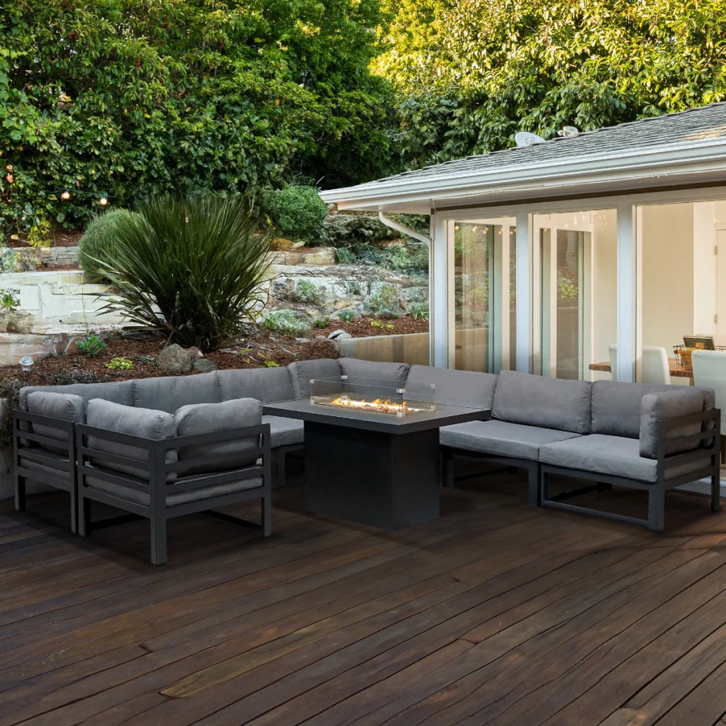 Mobili da giardino componibili Grigio 9 pezzi Divano Tavolo e Focolare Set da salotto per esterni
