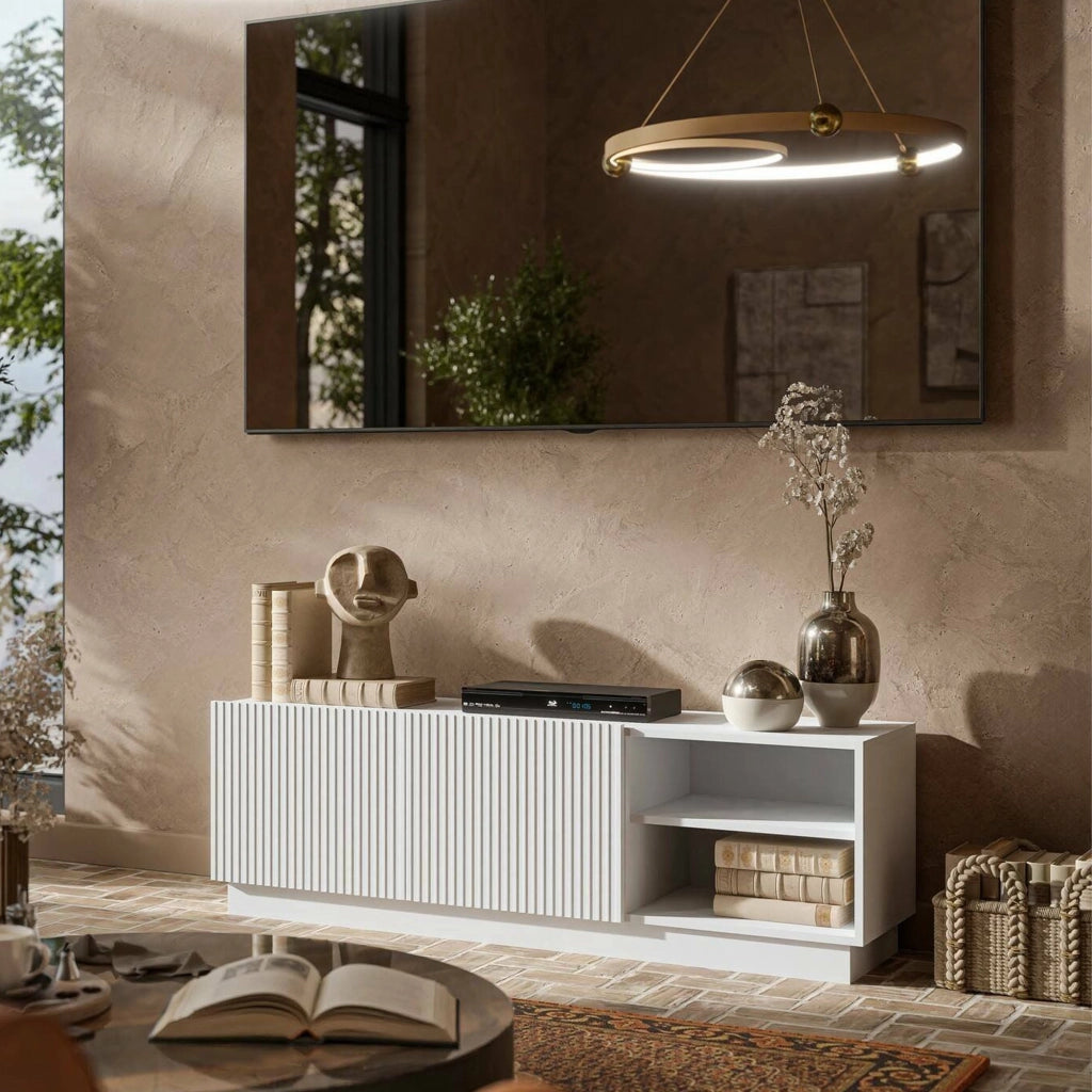 Mobile porta TV Finita, Madia da salotto con due ante battenti, Design minimal e moderno, 150x40 h48 cm, Bianco