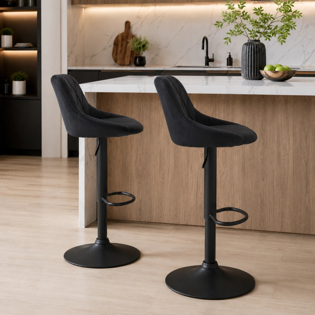 Set di 2 sgabelli da bar 46x48x104 cm regolabili con schienale in poliestere nero