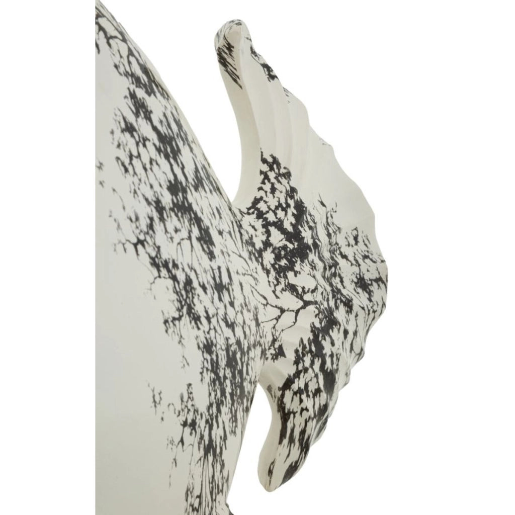 Scultura decorativa a forma di pesce in poliresina bianco e nero