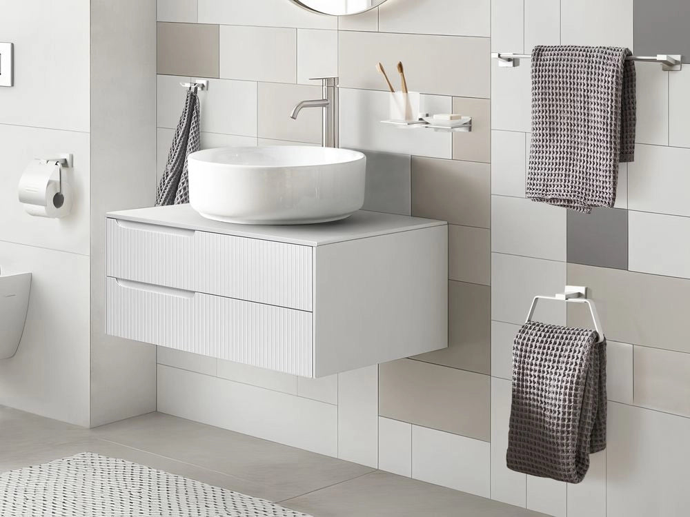 Set di 6 accessori da bagno in alluminio argento con bicchiere e portasapone Accessori da bagno in stile moderno