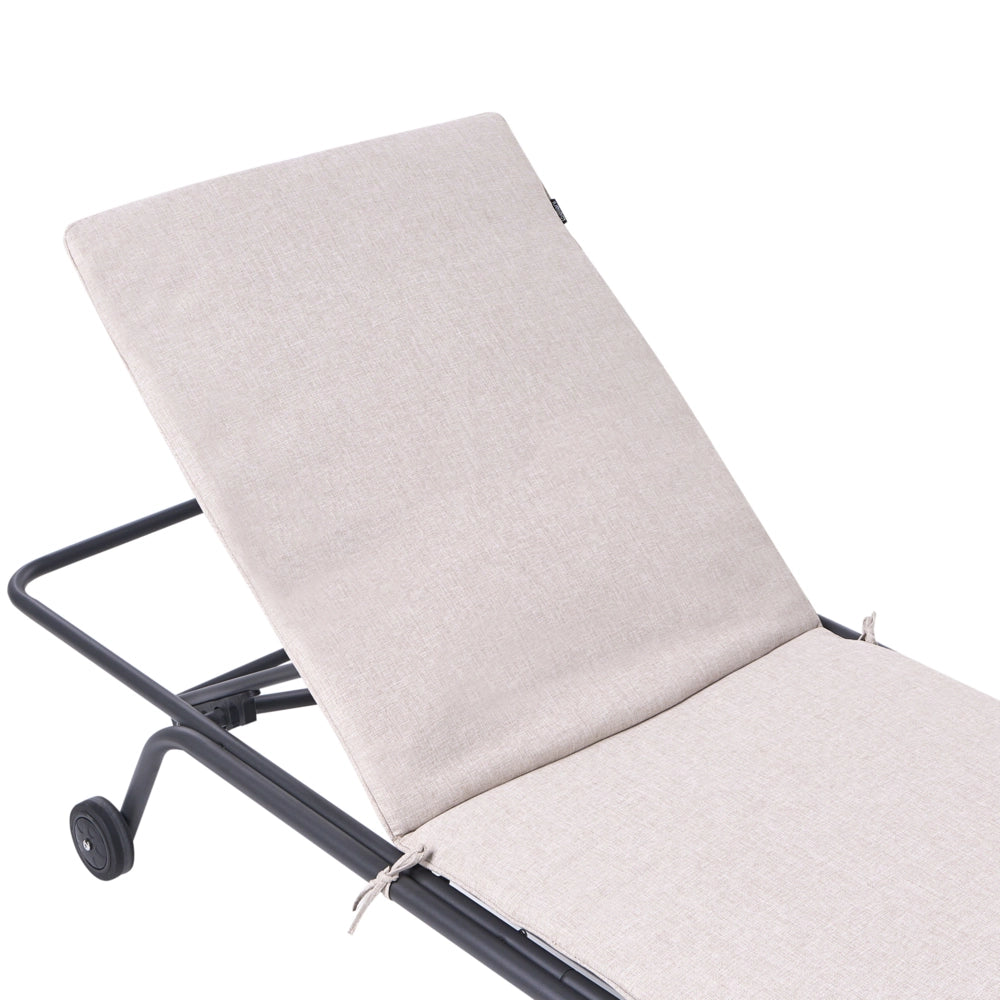 Sdraio da giardino beige con telaio in acciaio e tessuto olefinico resistente alle intemperie reclinabile moderna