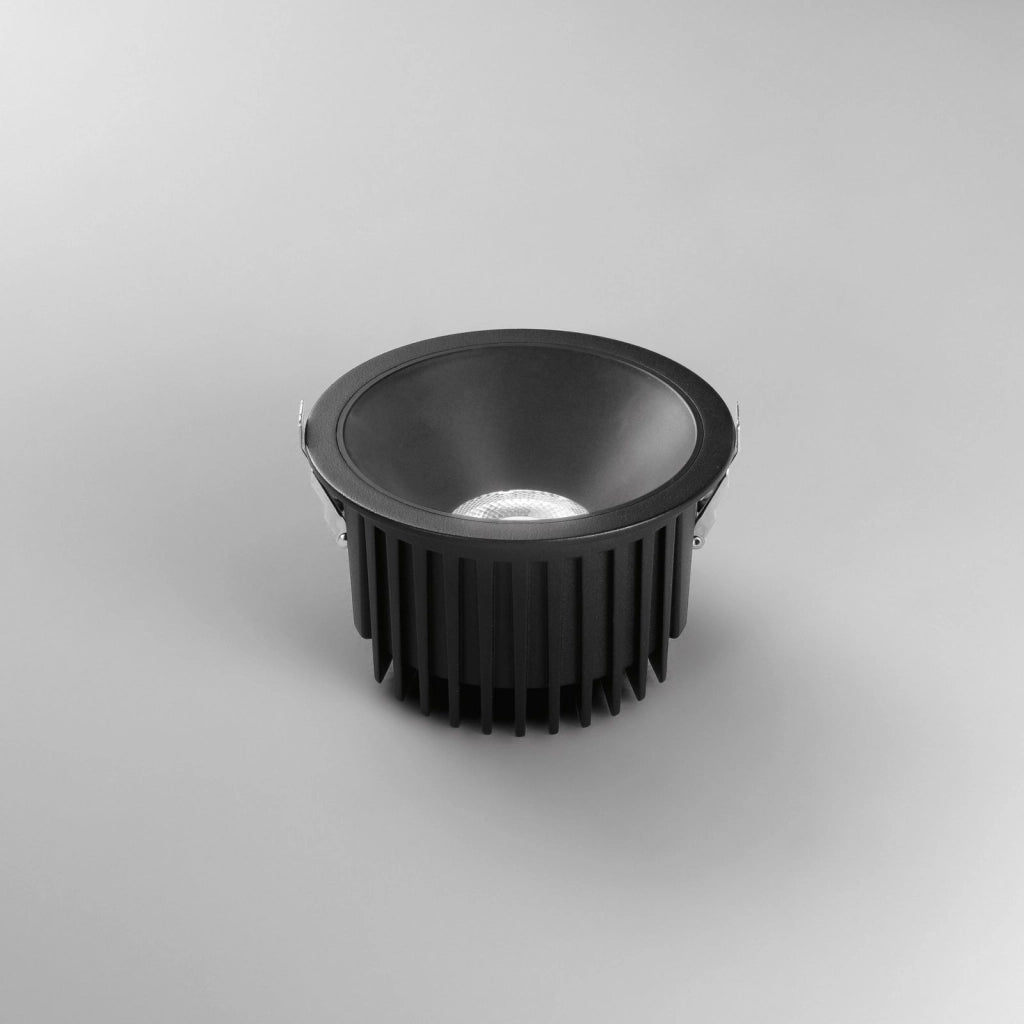 INCASSO LED QUANTUM NERO 30W 3300LM CCT 3000K / 4000K / 6500K IP44 16X9,6CM