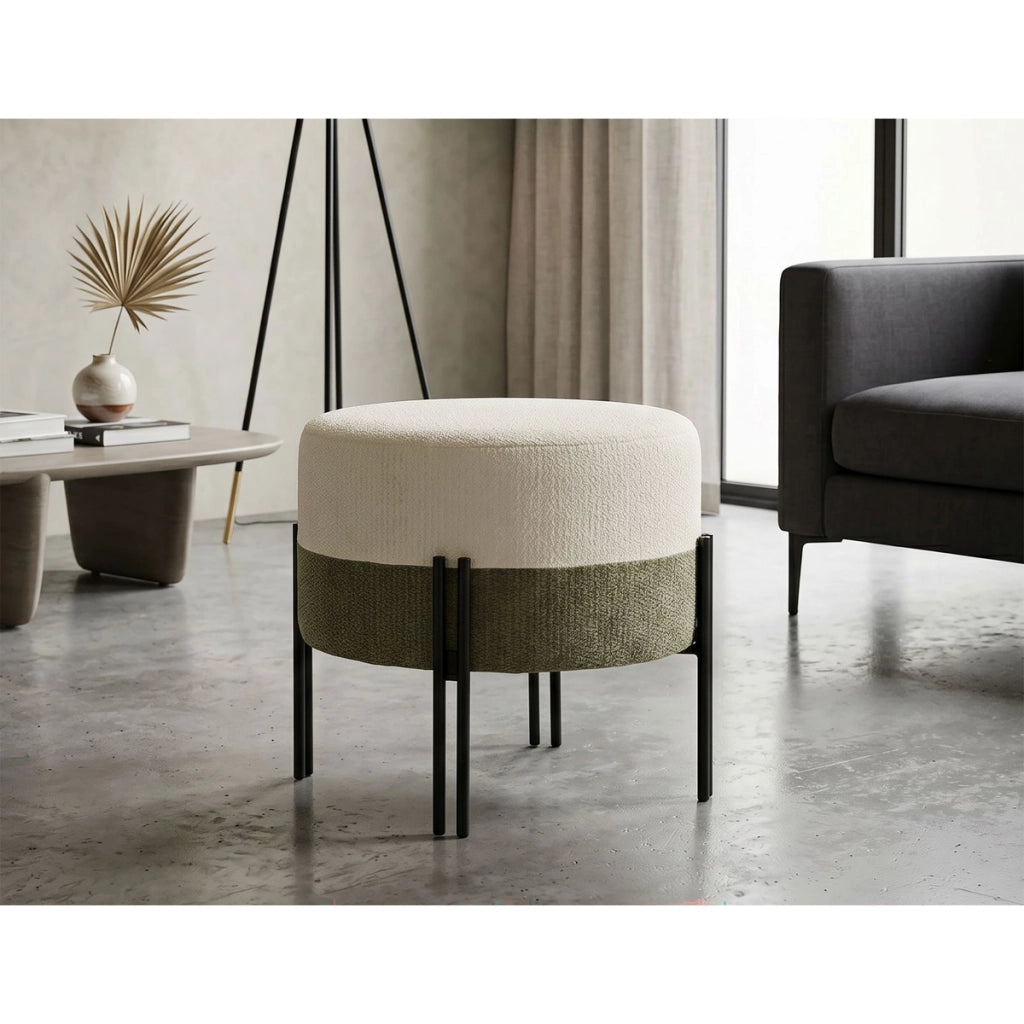 Pouf moderno bicolore con struttura in ferro e seduta imbottita