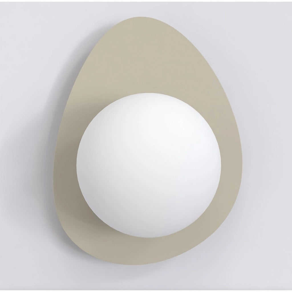 Lampada a parete OVO in acciaio mokka e vetro bianco