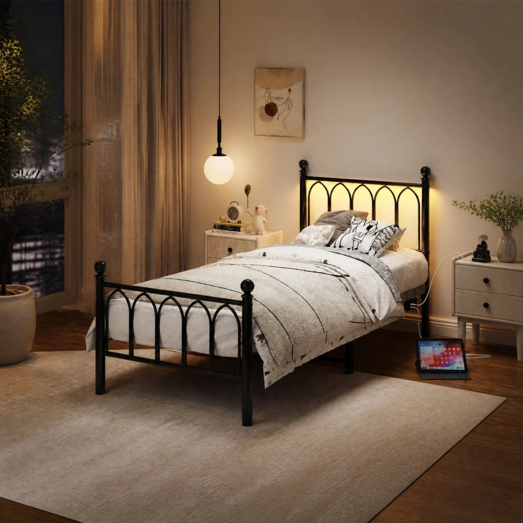 Letto in metallo 90x200 cm con testiera alta, LED, USB e presa, struttura in MDF e metallo, nero
