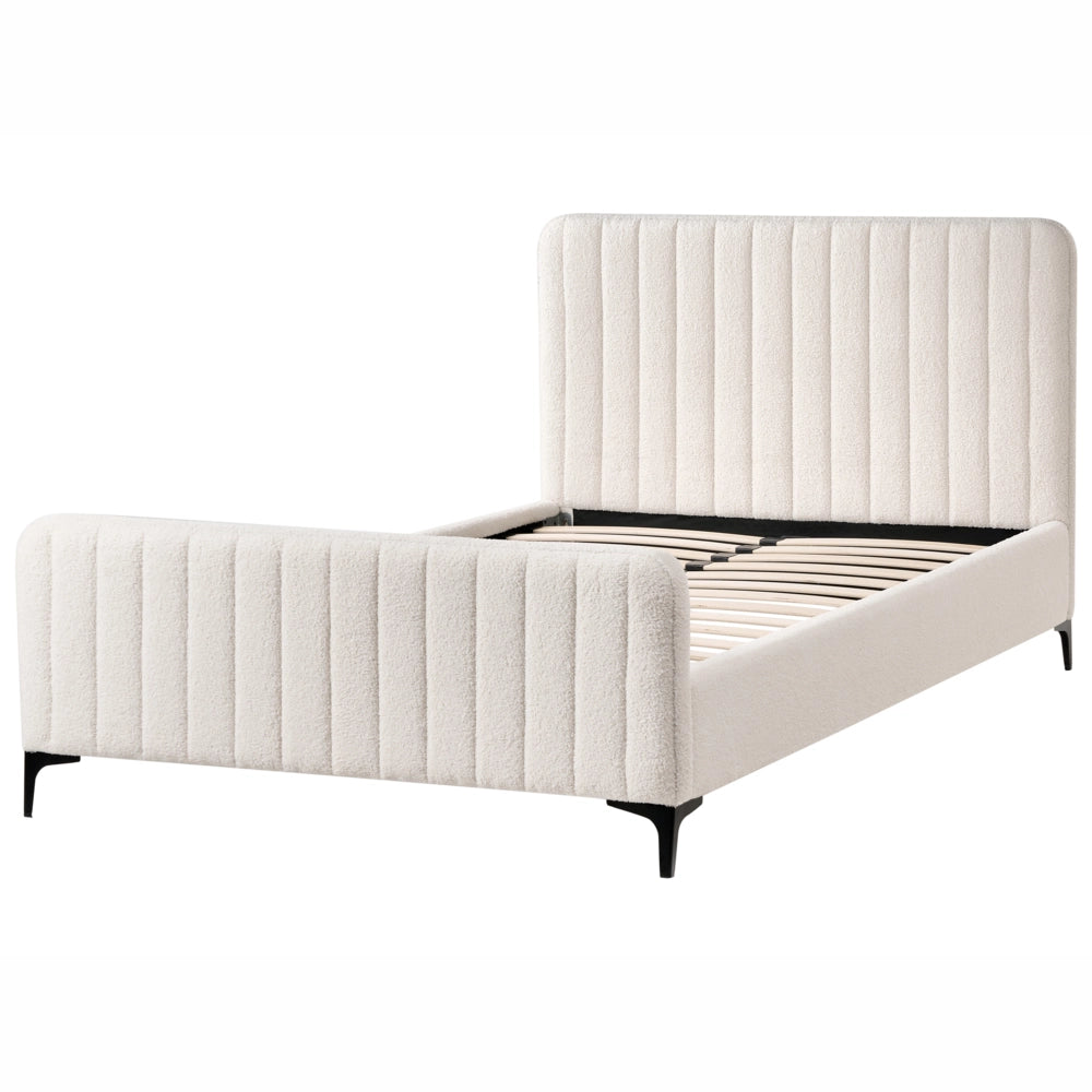 Letto matrimoniale in bouclè con testiera trapuntata gambe in metallo da 120 x 200 cm e base a doghe bianco sporco Design moderno