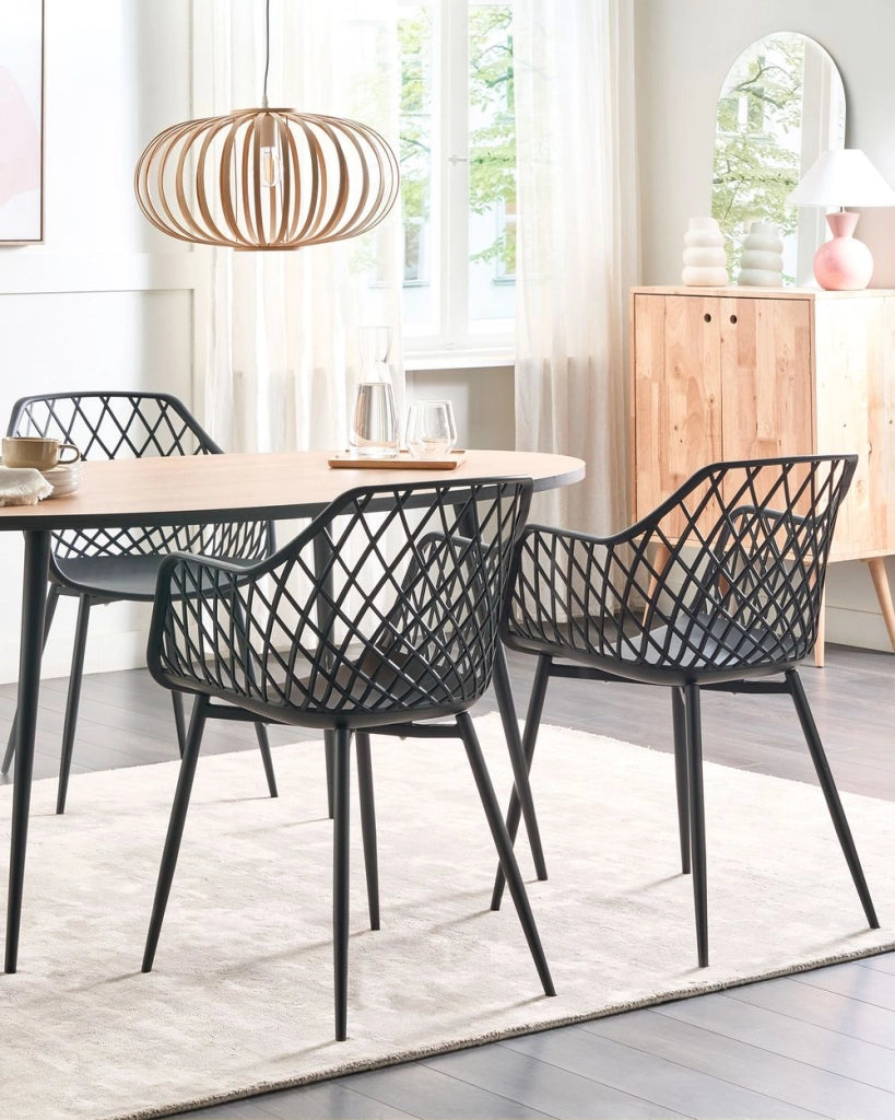 Set 2 sedie da pranzo plastica nera gambe in metallo con schienale aperto stile moderno soggiorno stile scandinavo