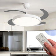Ventilatore da soffitto con lampada LED 40W, pale a scomparsa, 6 velocità, telecomando e selezione temperatura colore dimmerabile