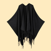 Sciarpa/stola da donna classica a tinta unita con nappe e spacco.
