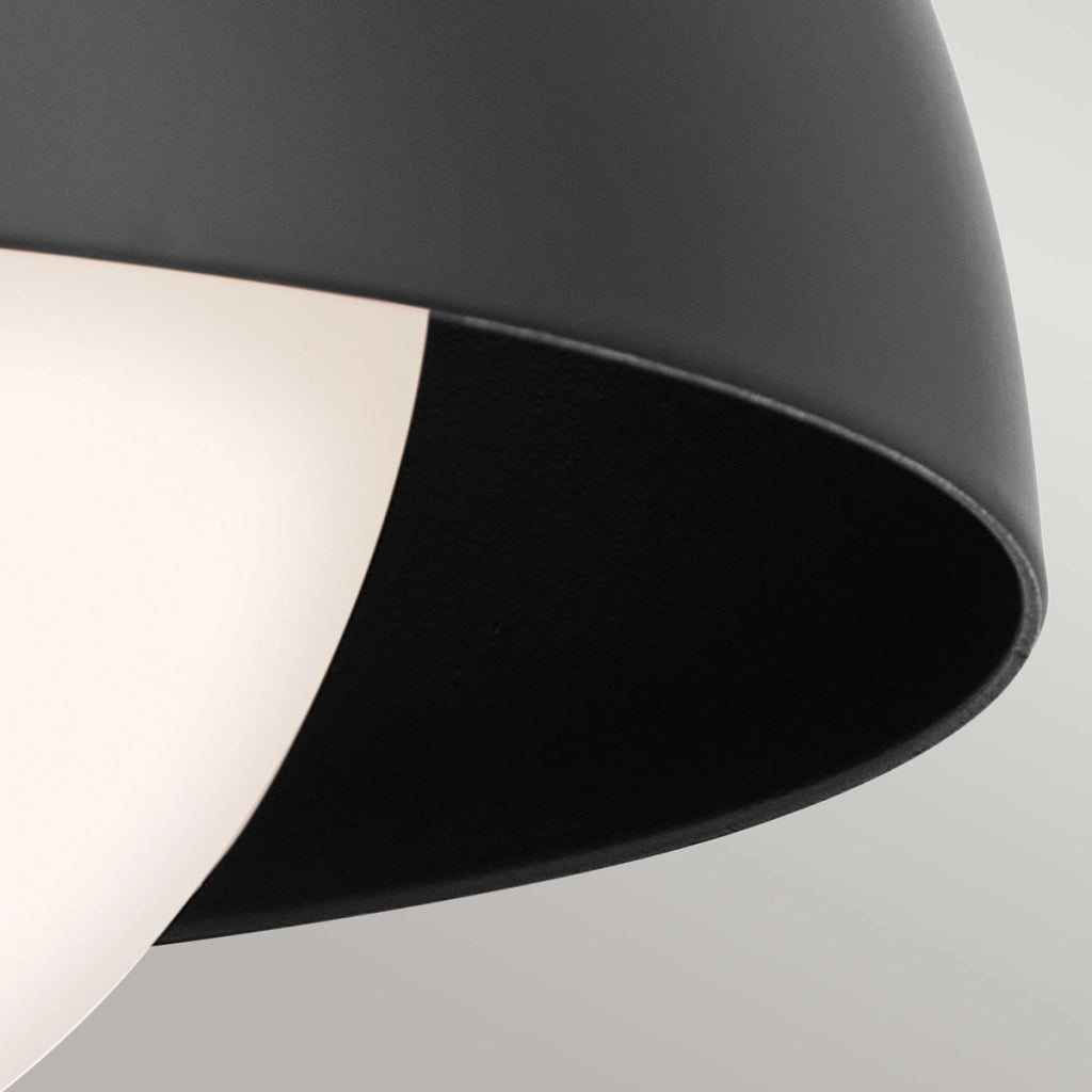 Lampada loft nera cupola vetro opale E27 NIVA Kichler
