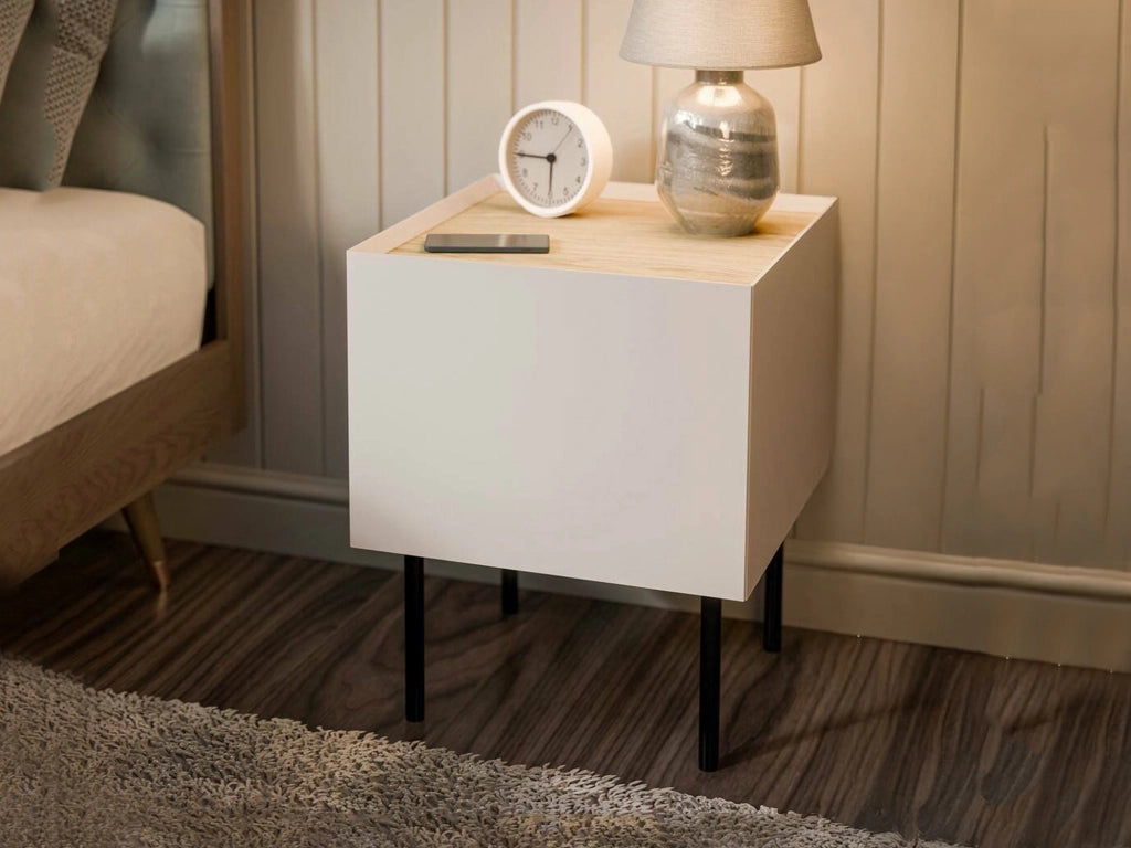 Set di 2 comodini Preci, Comò basso con cassetto e vano interno, Finitura effetto liscio, 40x41 h60 cm, Beige e Rovere