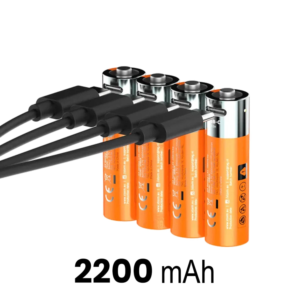 Confezione da 4 batterie AA ricaricabili con porta USB-C, collezione NextGen, con cavo Arancione Xtorm