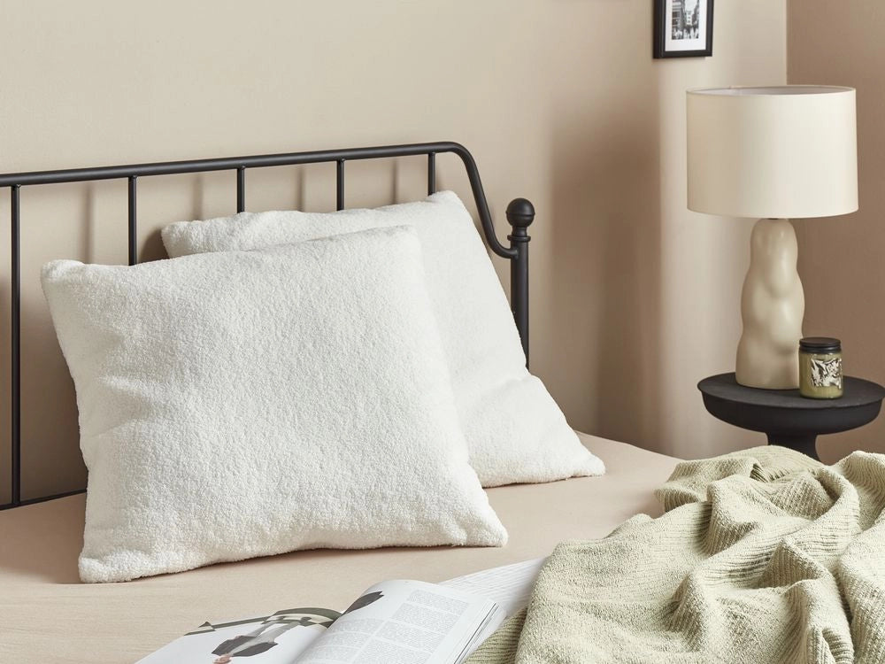 Set di 2 cuscini decorativi Bianco Boucle 60 x 60 cm fodera rimovibile con cerniera Accessori decorativi Boho