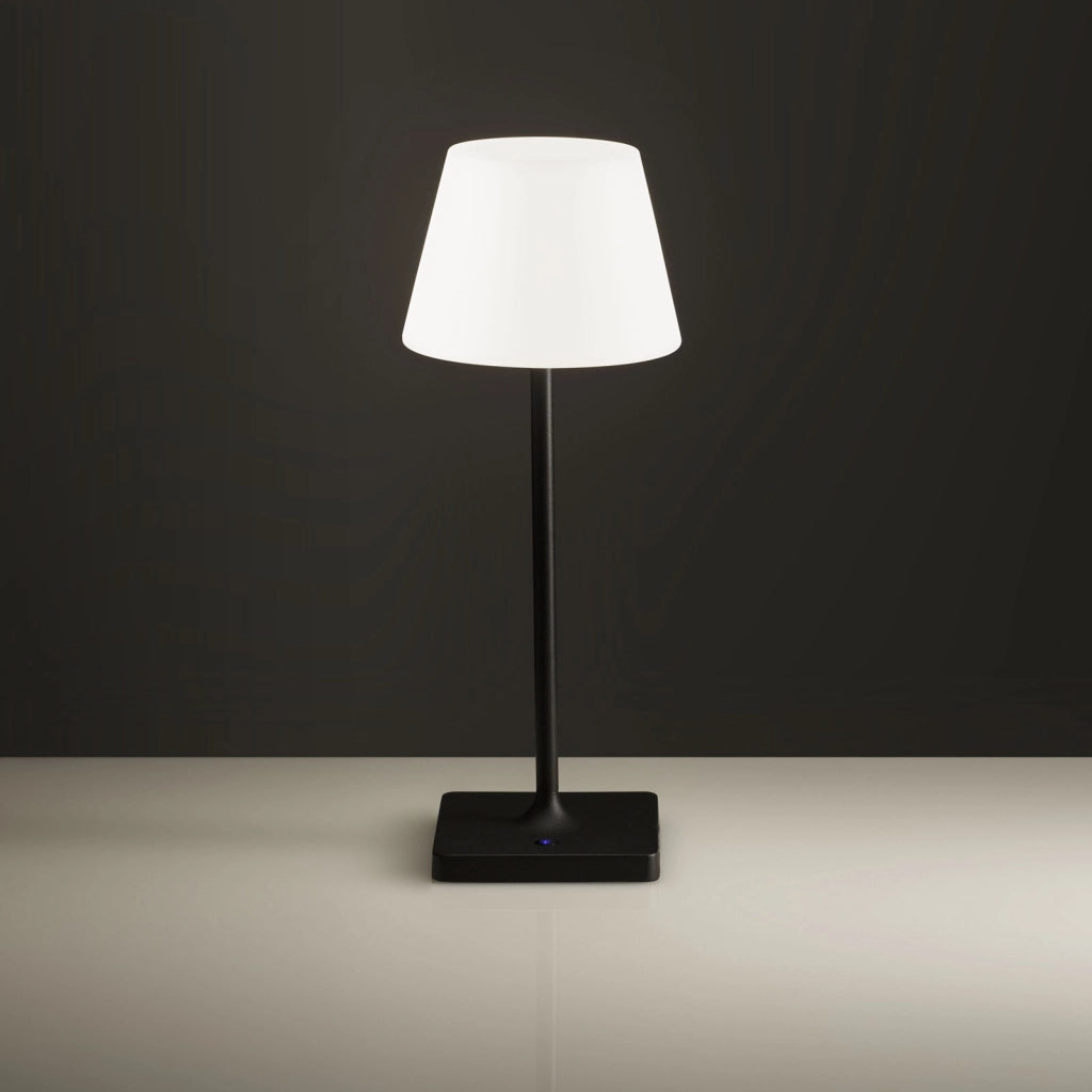 Lampada da tavolo ricaricabile SEREVA nero