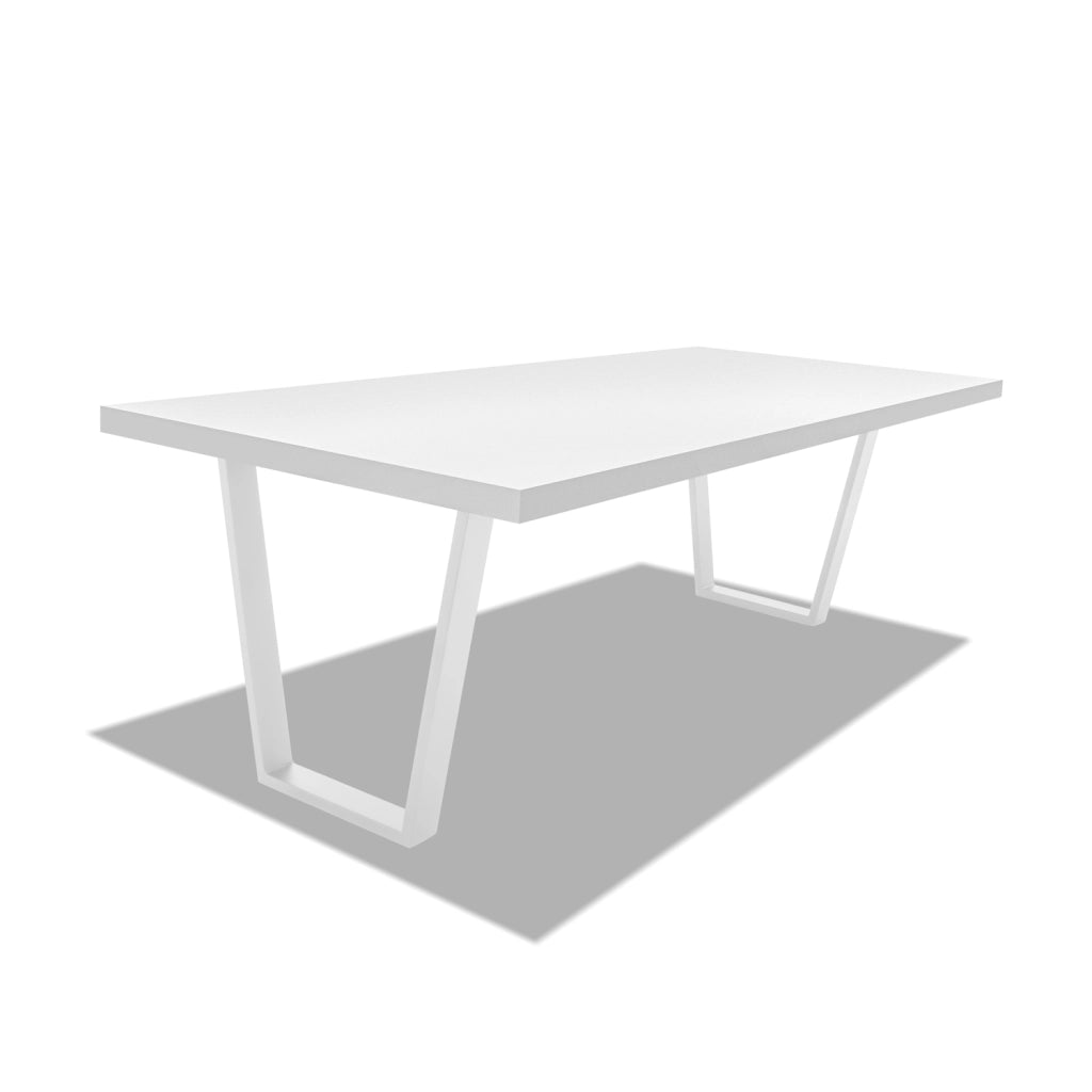Tavolo da pranzo in legno e metallo con piedi trapezoidali bianchi - 220x100 cm