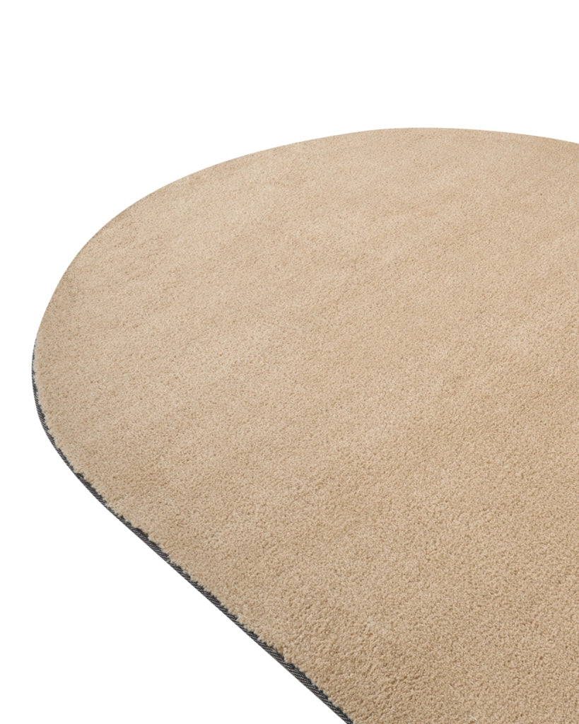 Tappeto Shaggy beige 160 x 230 cm, tappeto ovale moderno a pelo lungo, tuftato a macchina