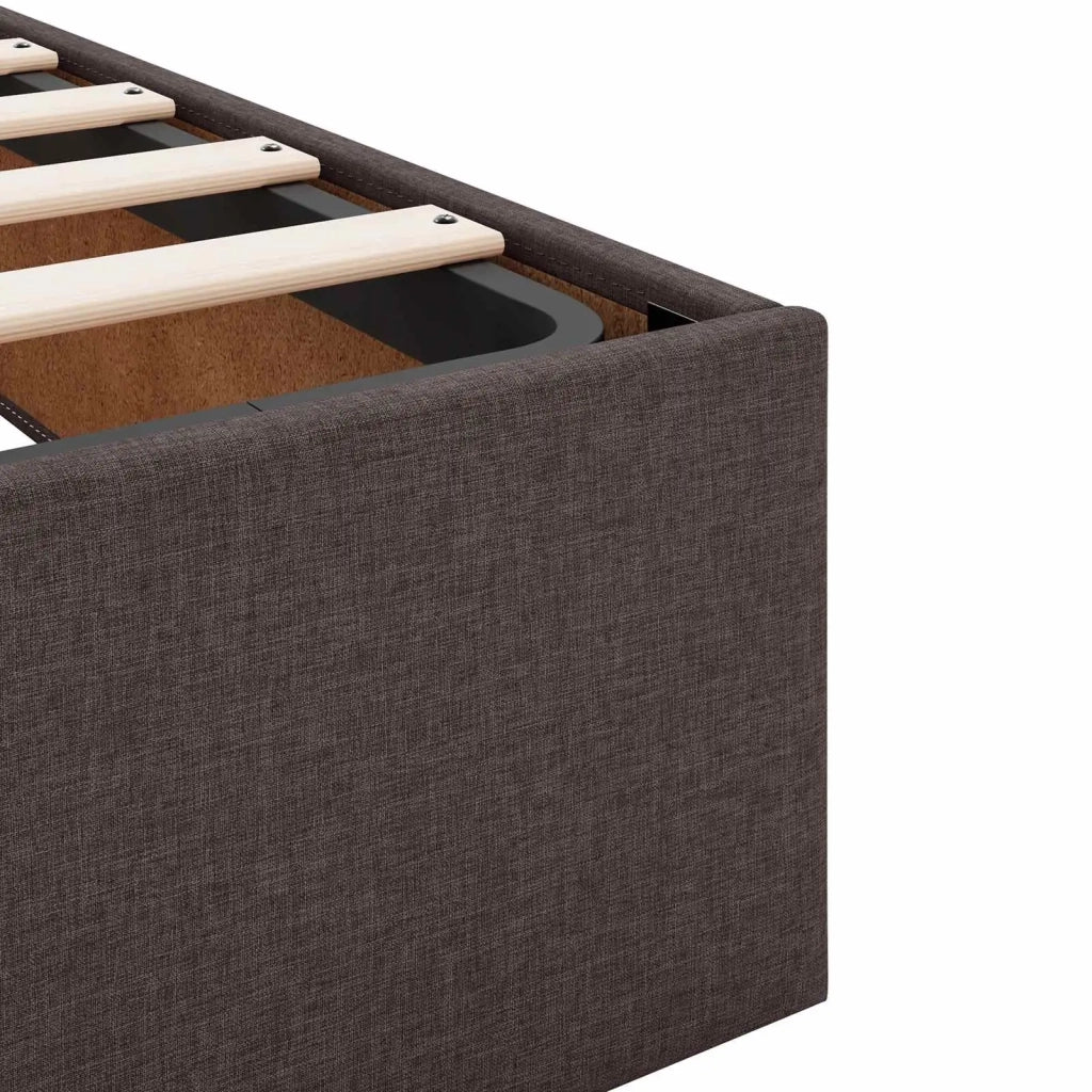 Letto Ottomano con Materasso e LED Marrone Scuro 180 x 200 cm 3457276
