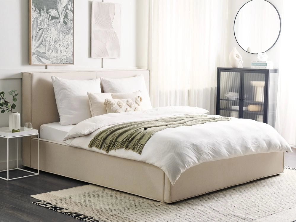 Letto king size 180 x 200 cm beige Rivestimento in tessuto Ottomana di contenitore Telaio a doghe Camera da letto moderna contemporanea