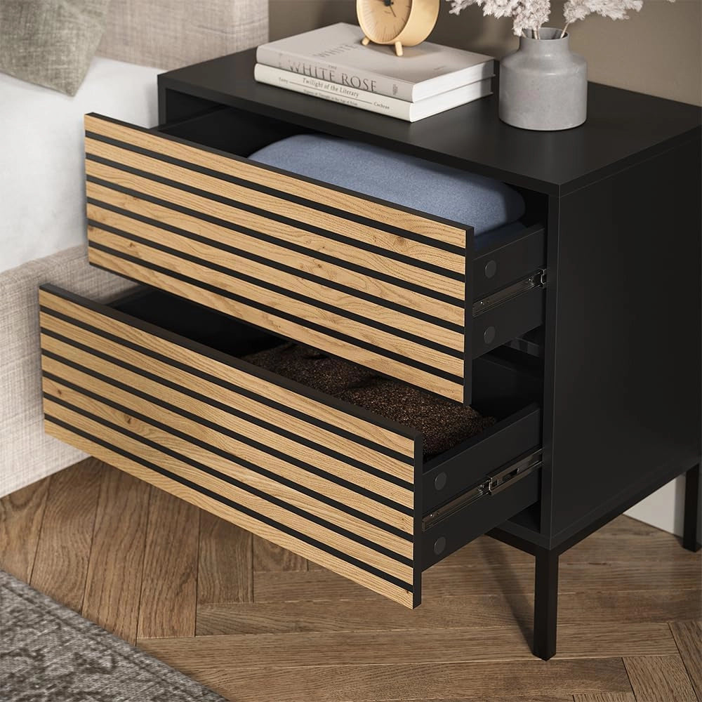 Comodino camera da letto Eliza, Nero/quercia, 66 x 60 cm con 2 cassetti