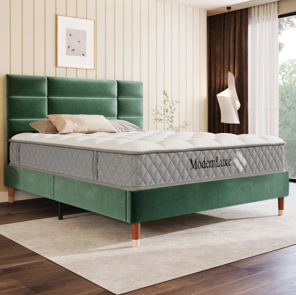 Letto matrimoniale 140x200 cm in velluto verde con rete a doghe e materasso 7 zone