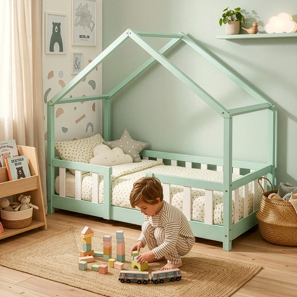 Letto per Cameretta Treviolo a Forma di Casetta in Stile Montessori 70x140 cm Menta Verde/Bianco [en.casa]