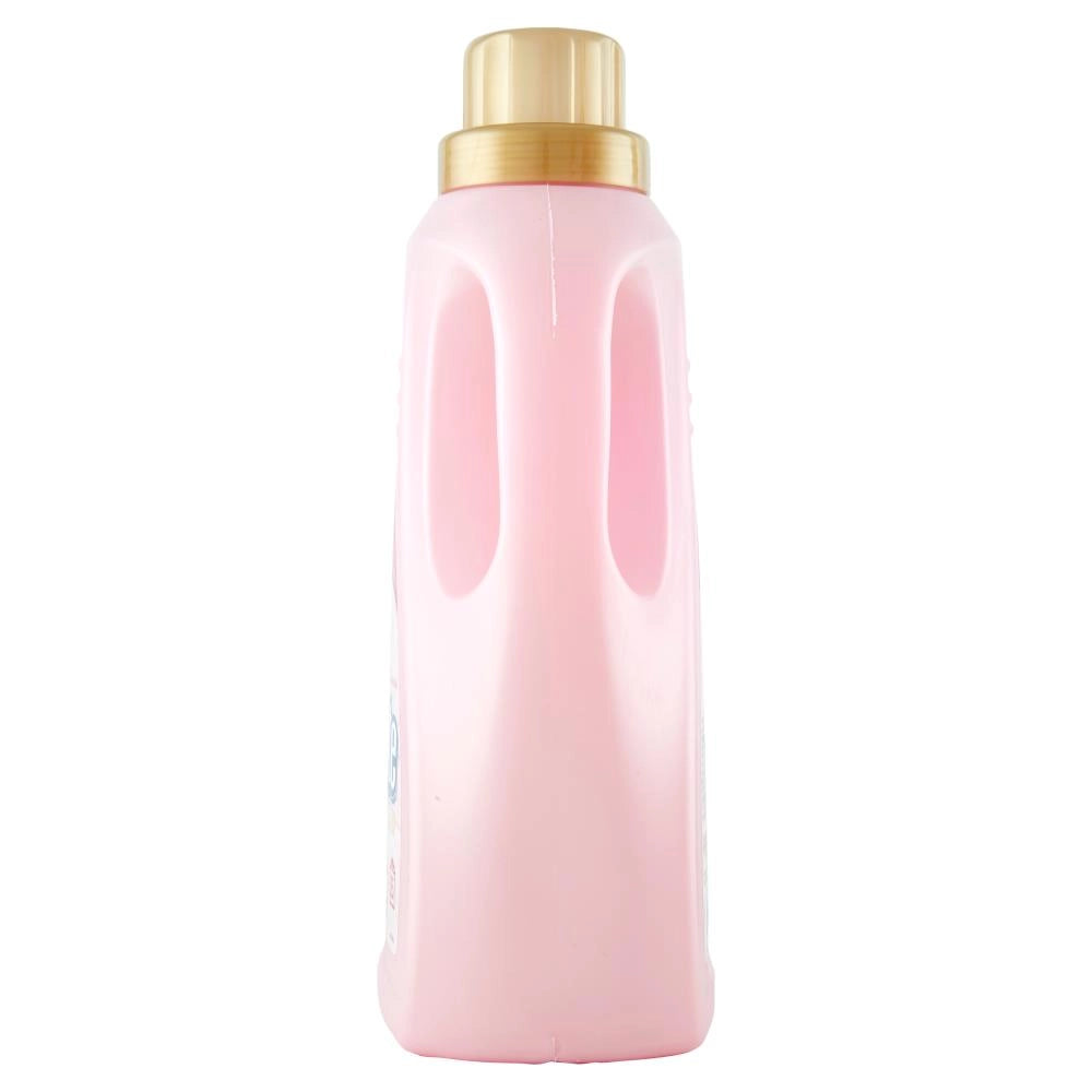 LIP WOOLITE LIQUIDO 25 LAVAGGI 1,5LT.CLASSICO SPECIFICO PER LANA E DELICATI
