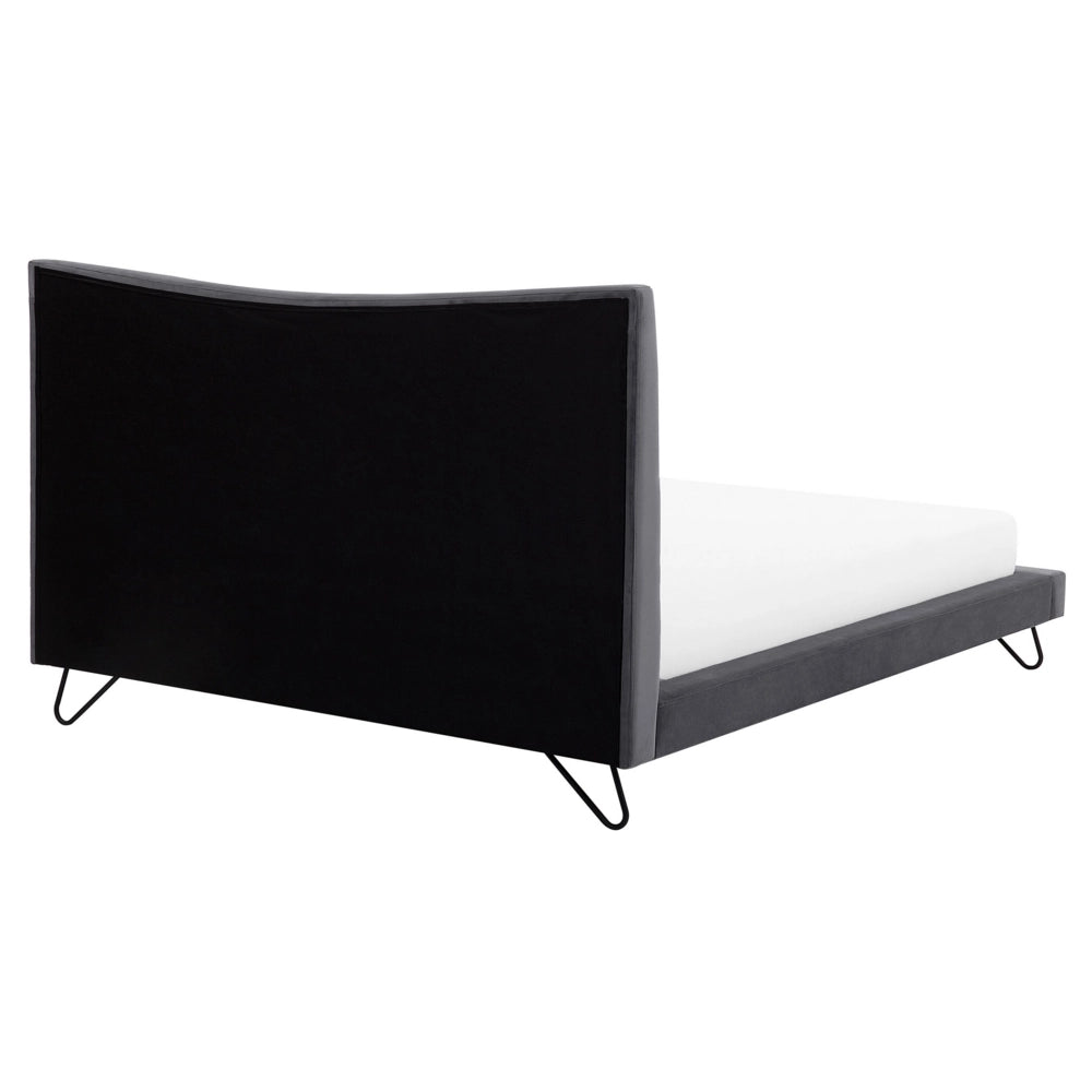 Letto 160 x 200 cm Velluto Grigio Struttura Imbottita Gambe A Forcella In Metallo Testiera Trapuntata