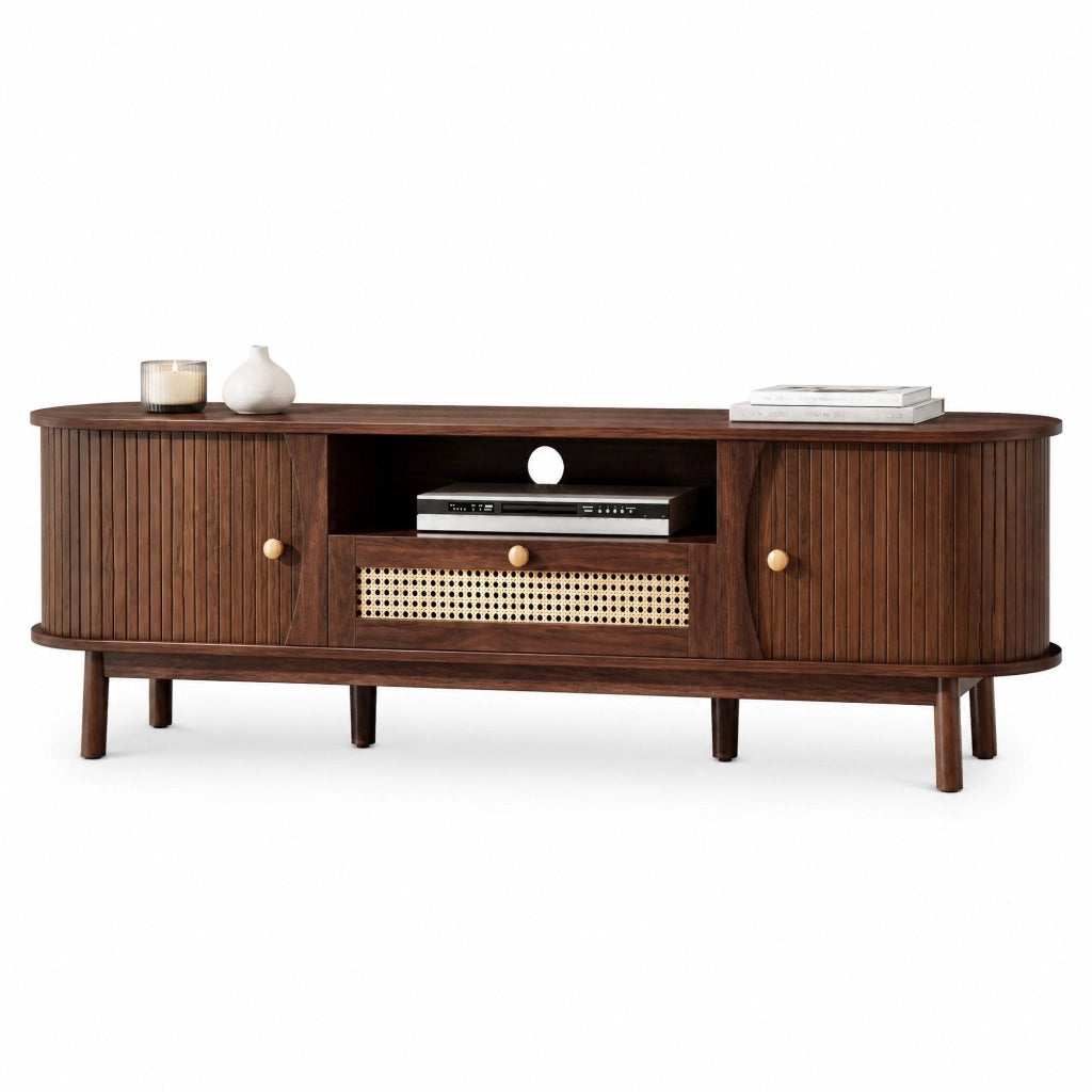 Mobile TV in MDF color noce con ante scorrevoli e cassetti in rattan