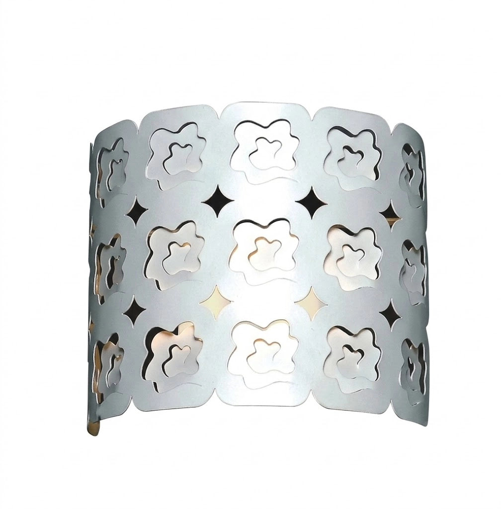 Applique decorativa bianca traforata G9 40W Milesia Italux