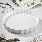 Torta a forma di 28 cm - Ceramica designer a forma di quiche | Torta a forma di panettone | Torta a forma di torta, resistente alle graffi, facile da pulire (bianco)