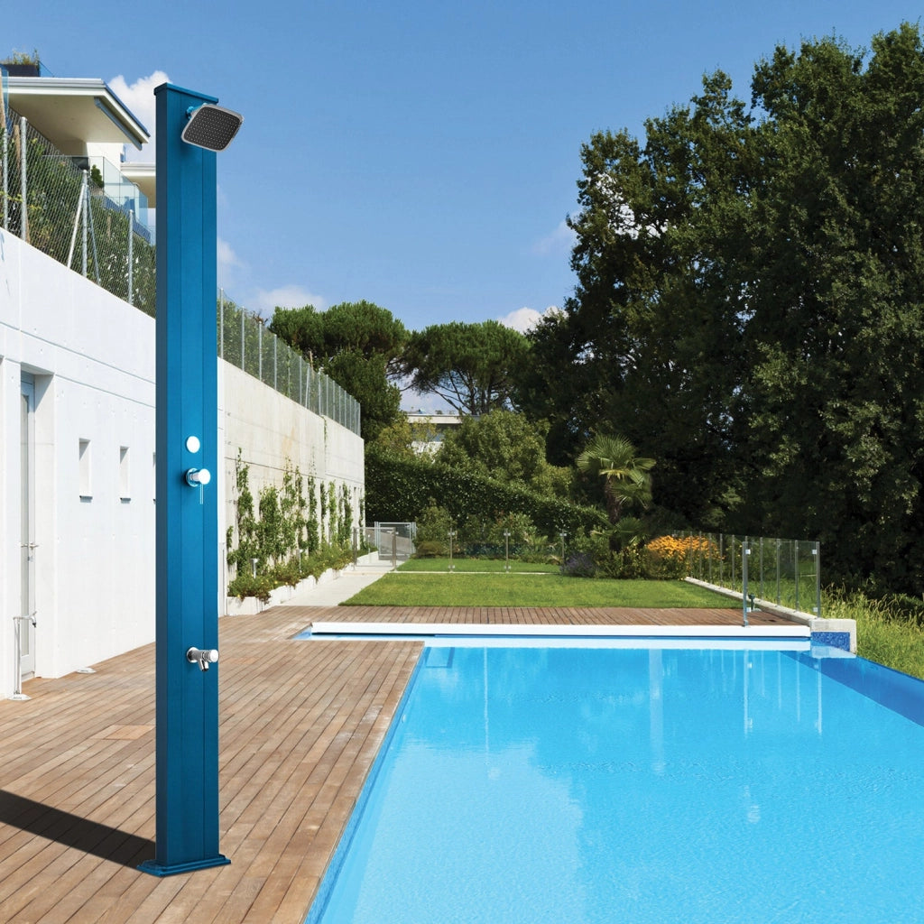 Doccia Solare da Esterno Giardino 30L Miscelatore e Lavapiedi Arkema Spring S Fascia Inox Grigio An