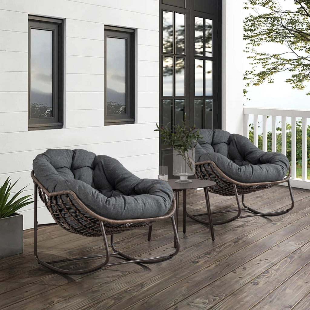 Rocking-chair da esterno in acciaio e rattan sintetico con cuscino spesso grigio 78 × 106 × 90 cm
