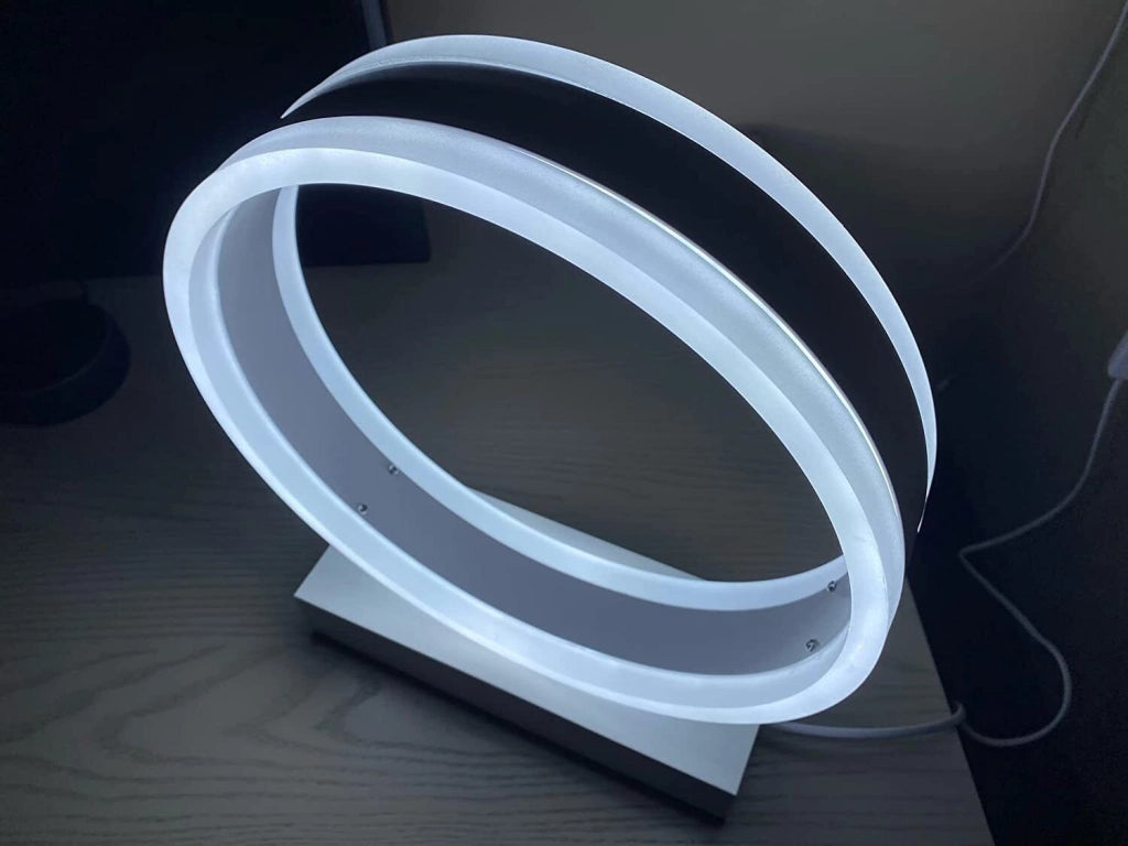 Lampada da Scrivania Comodino Notturna alta Illuminazione a Led Design Moderno