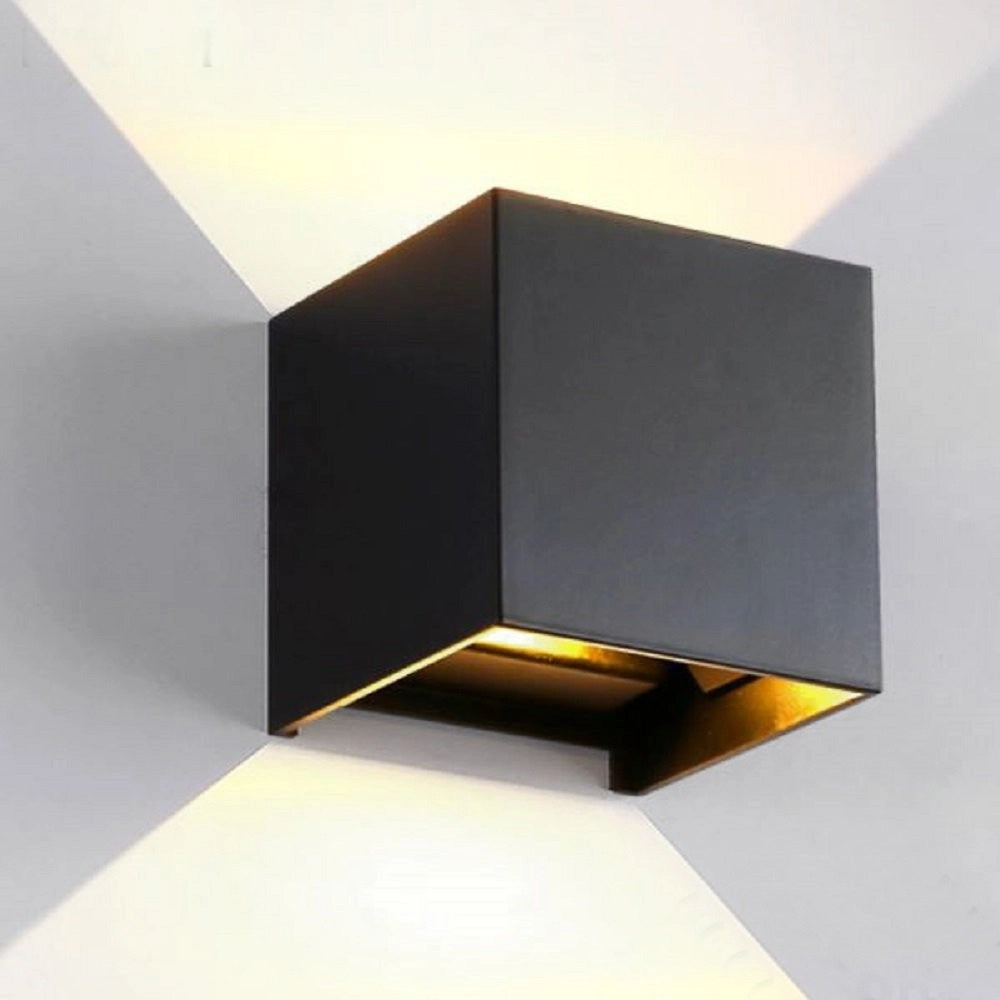 Trade Shop - Applique Led Cubo Nero Lampada Da Parete 5w 750lmn Luce Regolabile Updown Ip65 -