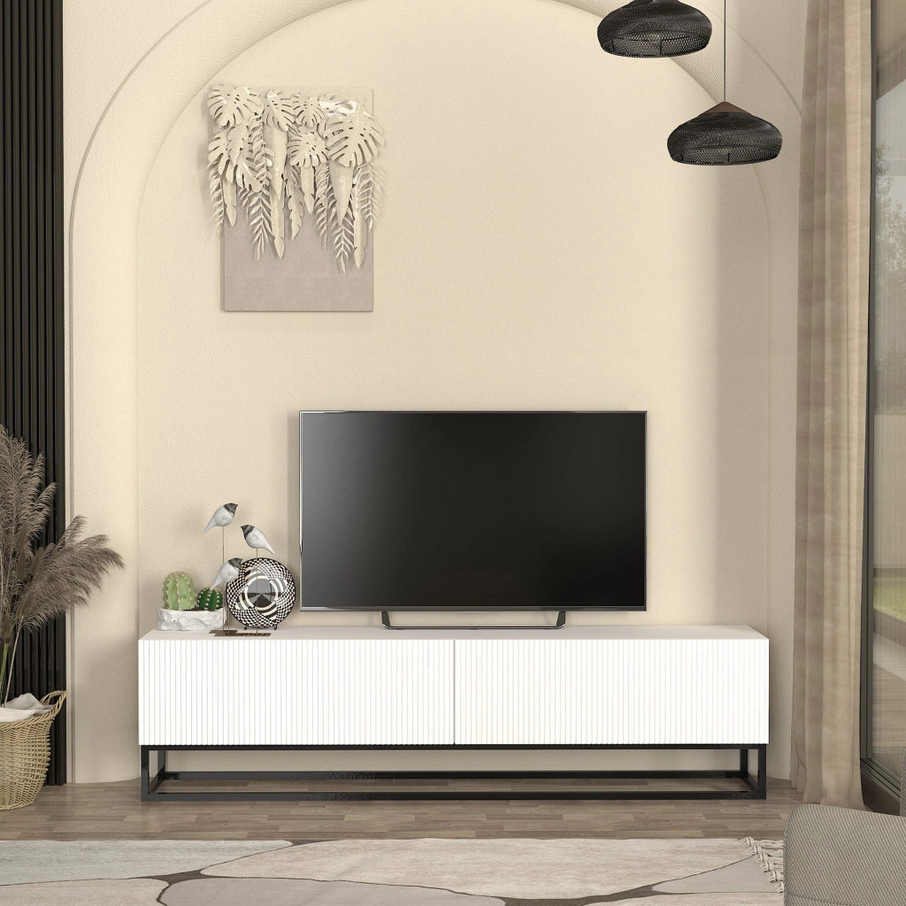 Mobile Porta TV Verpsboga a 2 Ante Decorative e Telaio Lungo in Metallo 180x32x47 cm - Bianco [en.casa]