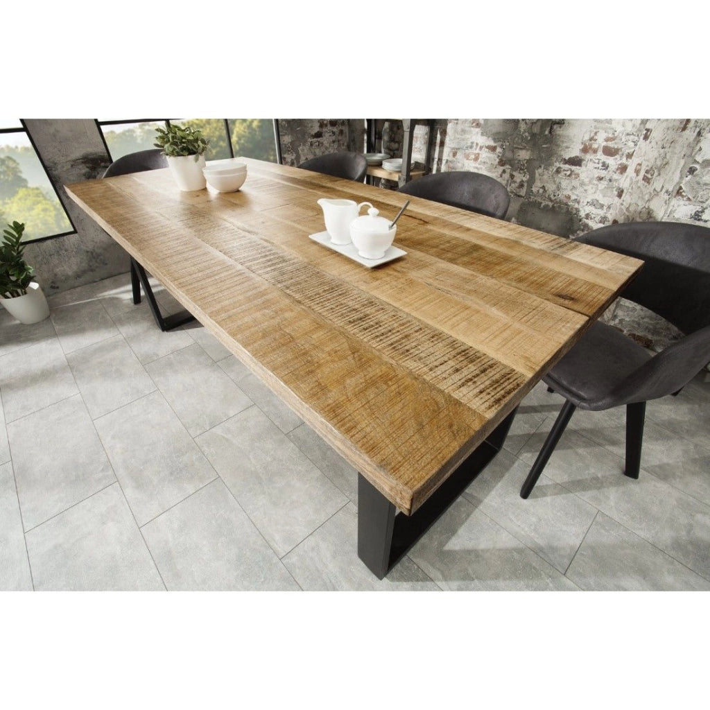 Tavolo da pranzo LODEN 160 cm – Piano in legno massello di mango e gambe in metallo nero