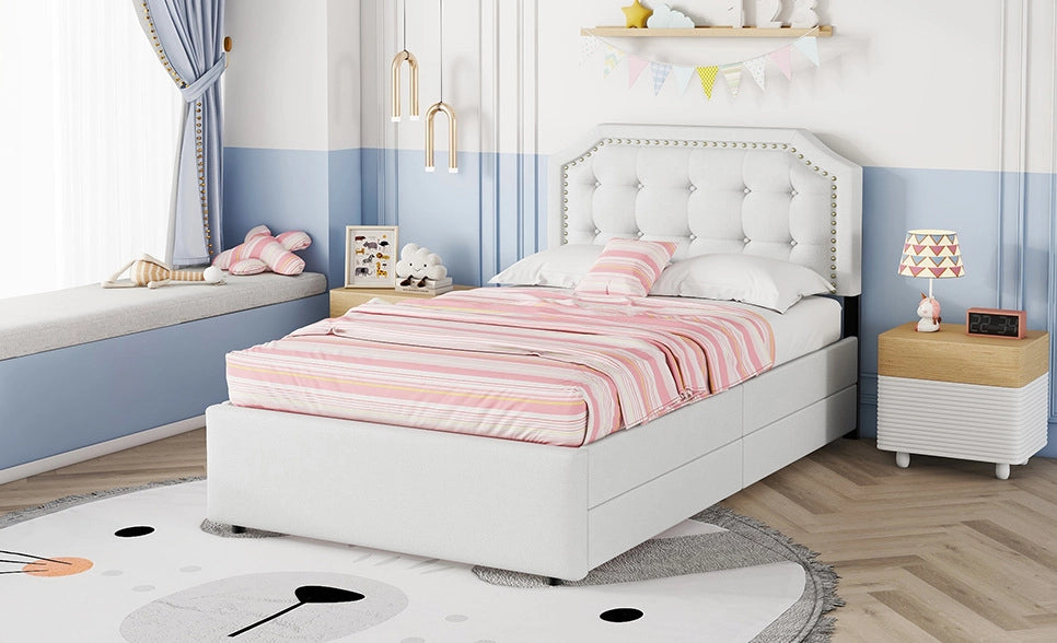 Letto imbottito beige chiaro 90x200 cm con cassetti doppi e decorazioni in borchie