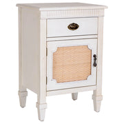 Tavolino in legno laccato bianco con griglia 46x36x68h cm