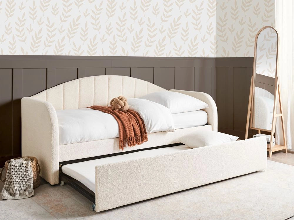 Letto estraibile in bouclé beige chiaro con cornice imbottita moderna glamour per una cameretta per bambini ospiti