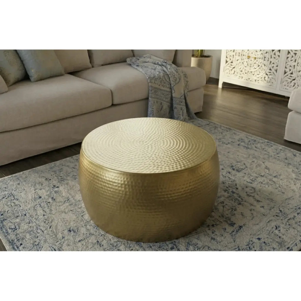 Tavolino TRIANE 60 cm in alluminio dorato – Tavolino rotondo design effetto martellato