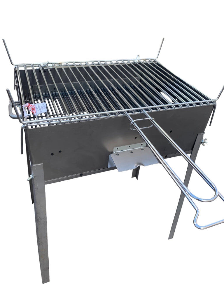 Barbecue in ferro con griglia in acciaio, con coperchio richiudibile, piedi estraibili, per legna o carbone, portatile 40x30 cm