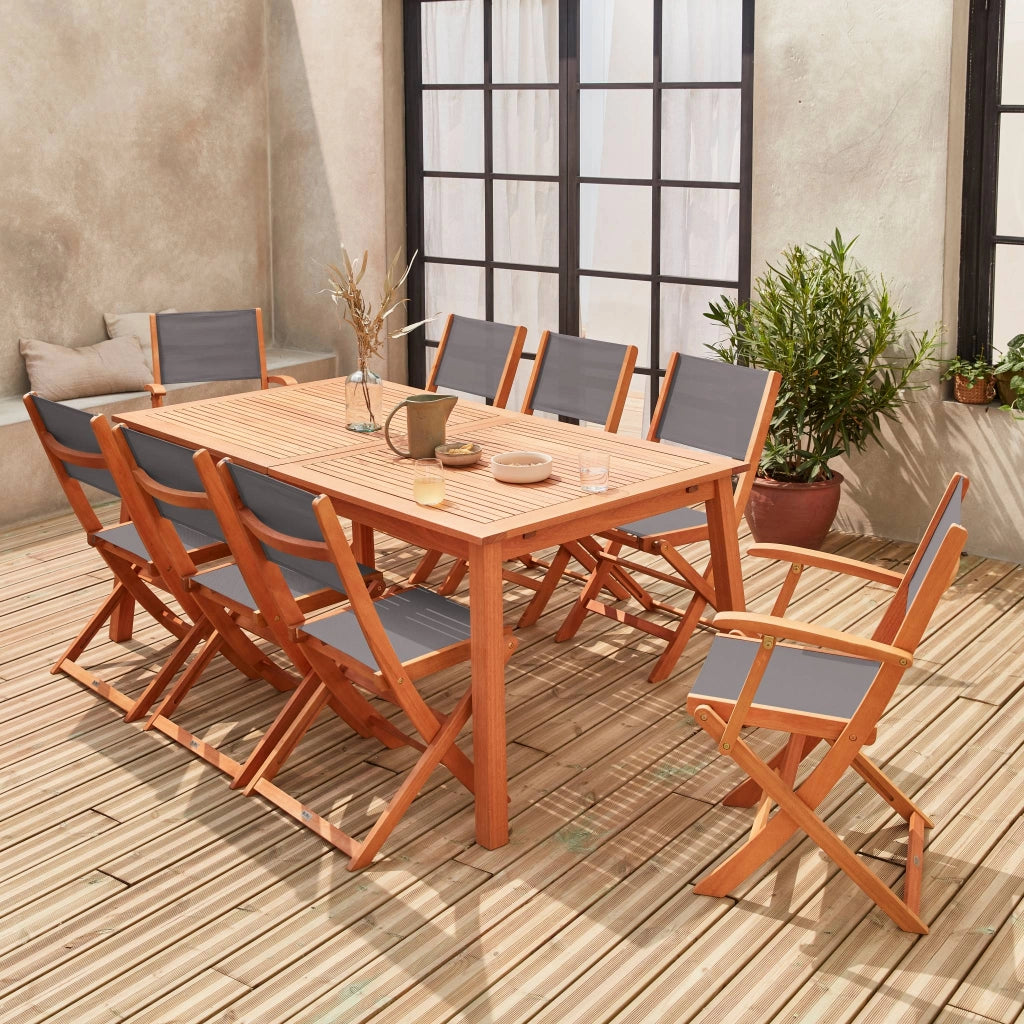 Set tavolo da giardino rettangolare allungabile in legno con 8 sedie,