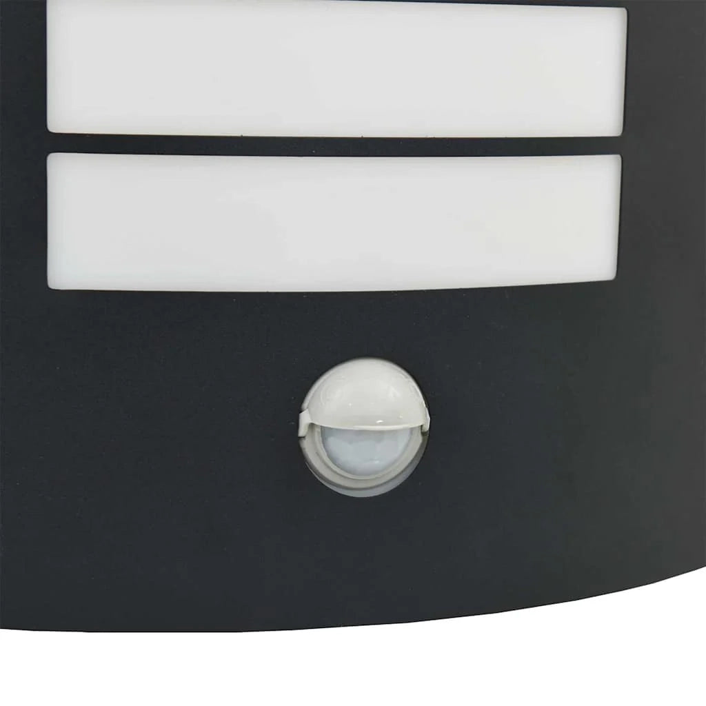 Set di 2 moderne lampade da parete per esterni 23,5 x 9 x 26 cm con sensore di movimento acciaio inox nero 02_0056522