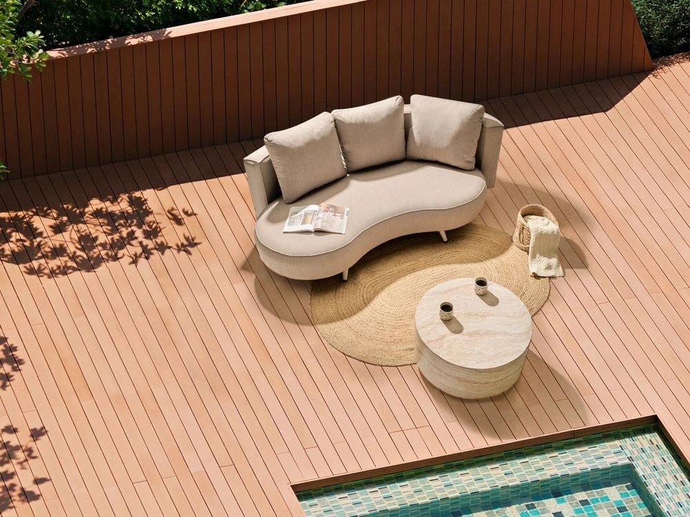 Divano da giardino a 3 posti con cuscini rivestimento in olefina idrorepellente e resistente ai raggi UV colore beige lato destro