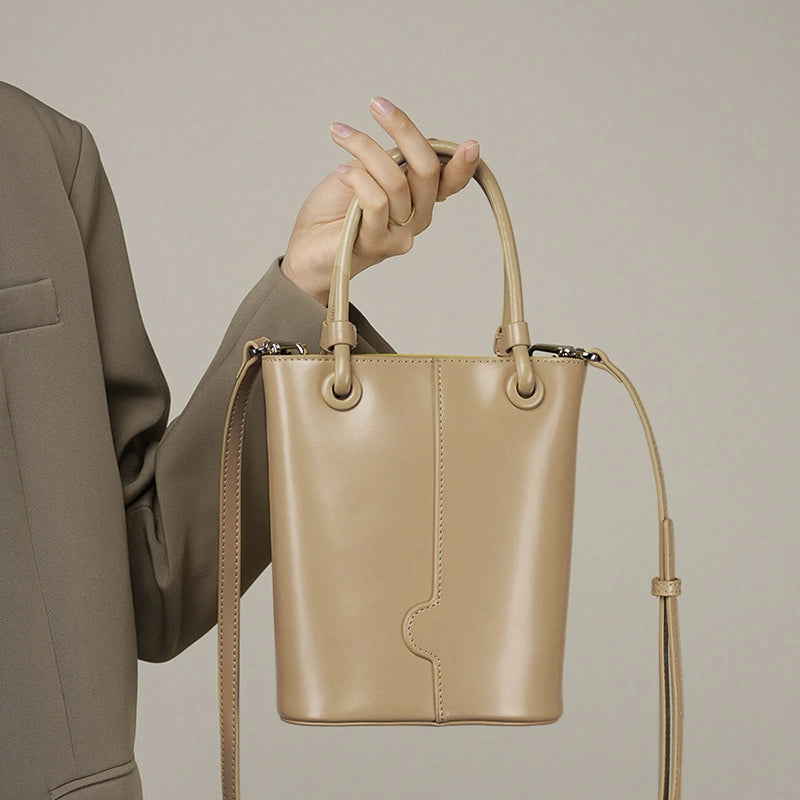 Borsa a secchiello da donna in vera pelle, borsa a tracolla color albicocca