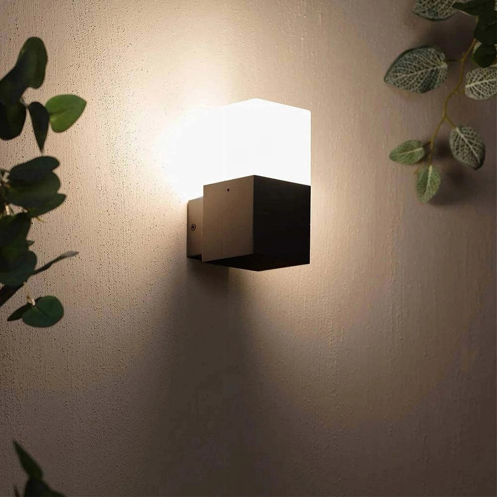 Trade Shop - Applique A Muro Per Esterno Lampada Da Parete In Alluminio Attacco E27 Ip44 B160 - Nero
