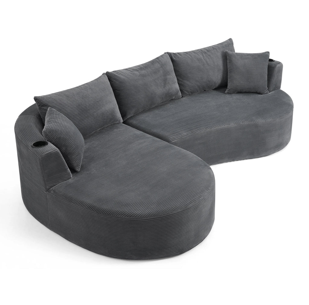 Divano a 3 posti dal design curvo in tessuto corduroy grigio; con portabicchieri e cuscini