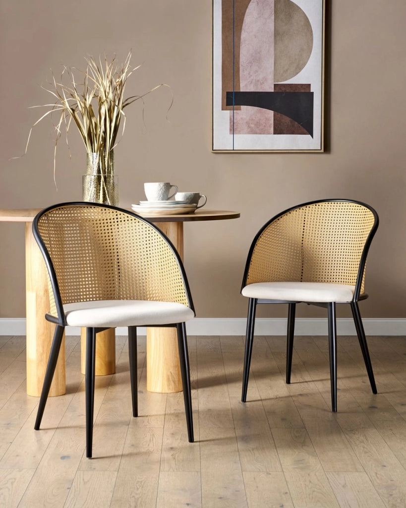 Set di 2 sedie da pranzo con seduta in tessuto e struttura in metallo effetto legno con intreccio viennese stile retrò soggiorno